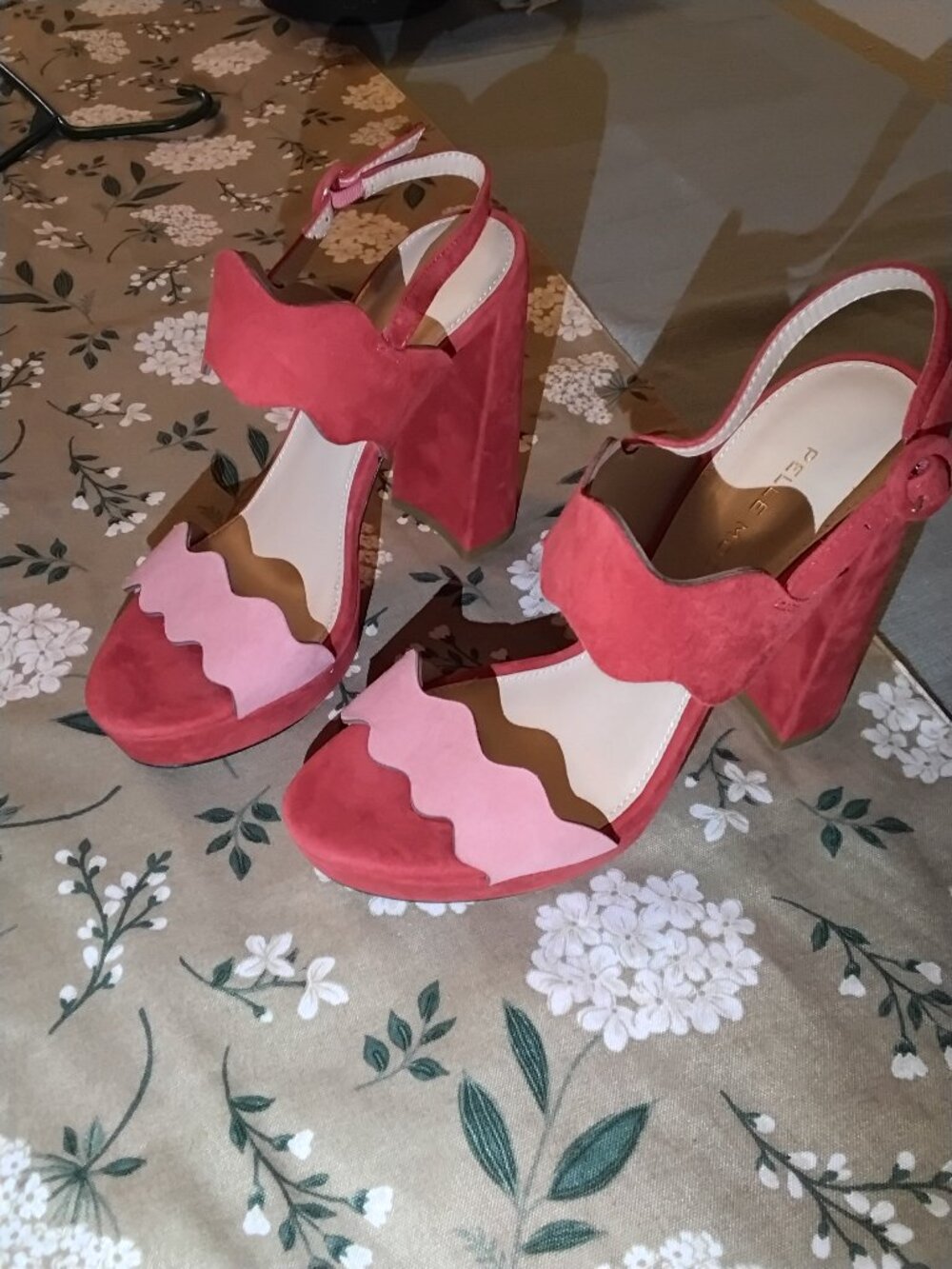 New Pelle Moda heels